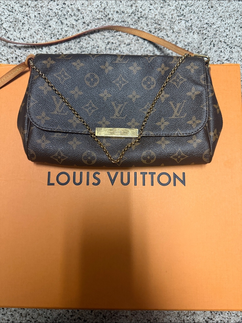 Louis Vuitton Monogram Canvas Shoulder Bag with Gold Chain